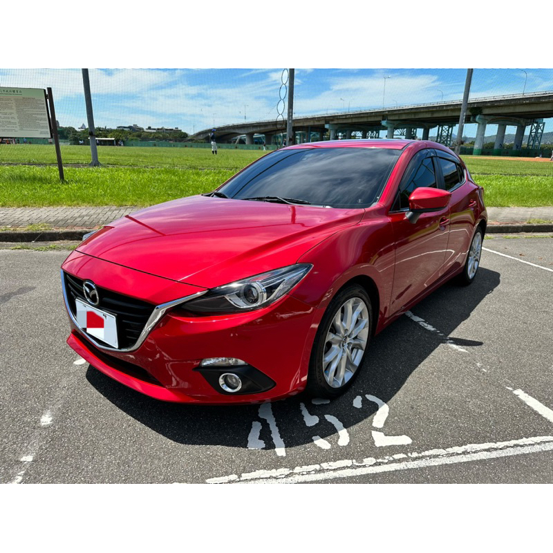 2015 頂規 MAZDA3 末代有天窗版本