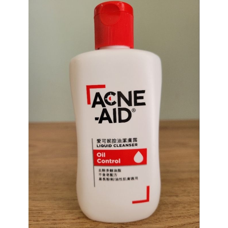 💗二手 史帝富 愛可妮 Acne-Aid 控油潔膚露 100ml 約剩5成 100%不含皂  2025.6.22