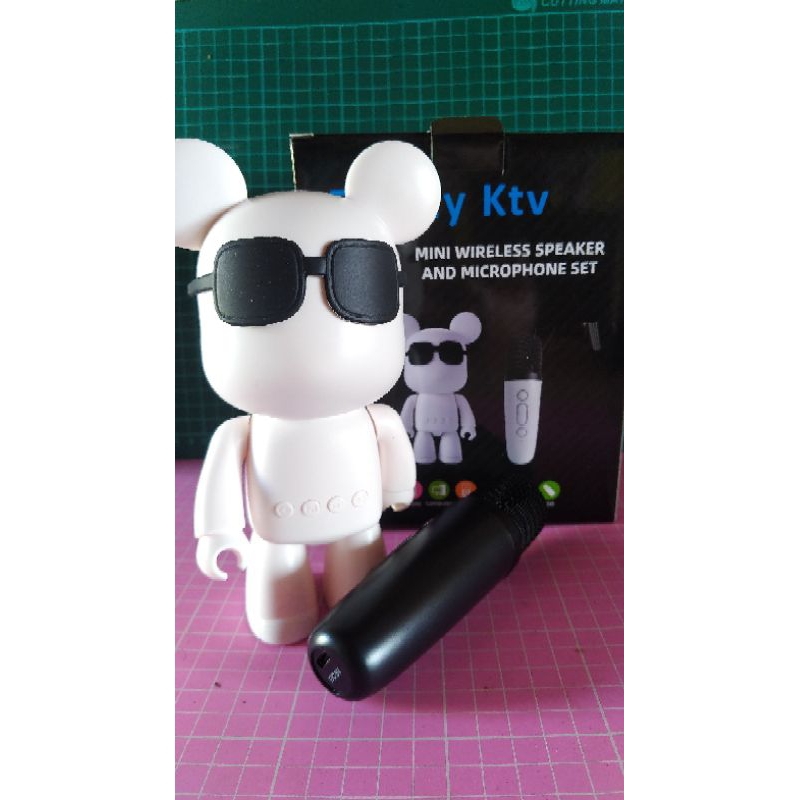 現貨 夾娃娃機商品 K2 迷你藍芽音響麥克風組 便攜 家庭KTV