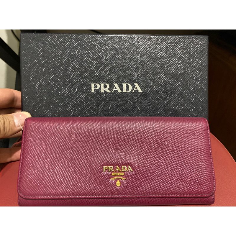 PRADA粉色長夾品項約8成新！