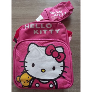 Hello Kitty 和海綿寶寶造型學習背包