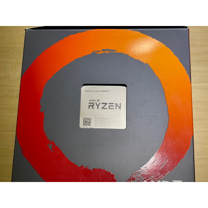 AMD經典神U（ AMD R5 2600X ），盒裝含原廠風扇