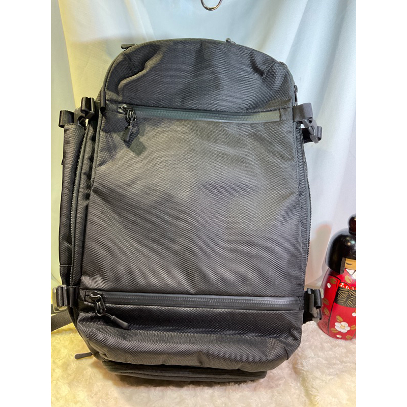 AER - Travel Pack  • 1680D 彈性尼龍 15.6" 吋NB小物格有10個！舒適和實用最好用的背包