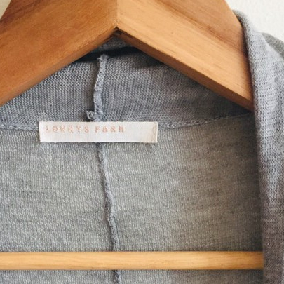 日本品牌 LOWRYS FARM 淺灰 罩衫 薄外套  F