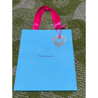 TIFFANY&Co.限量紙袋含吊飾