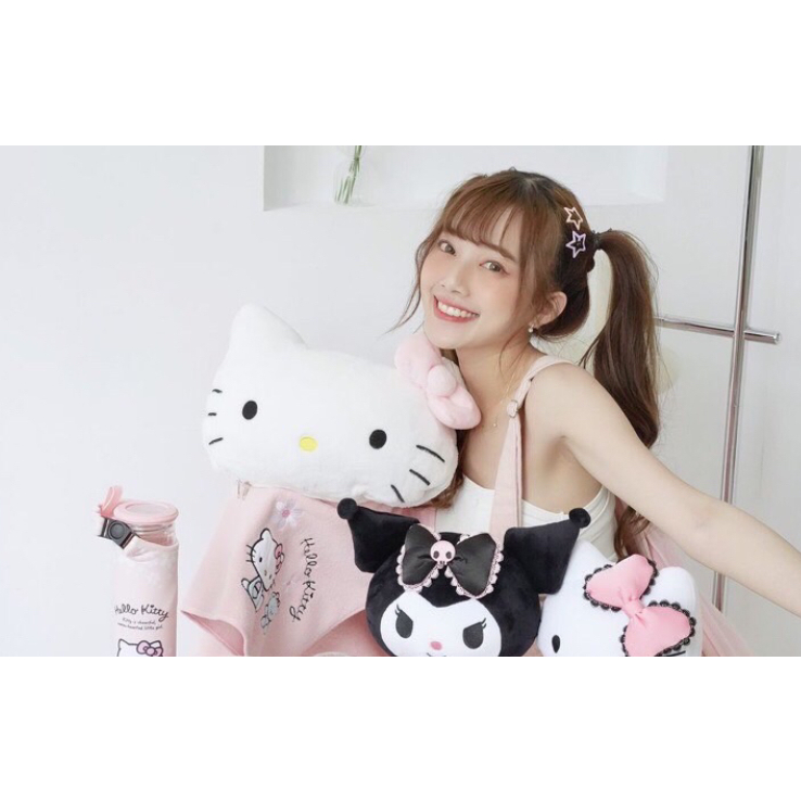 7-11 Hello Kitty 粉紅派對全新限量3D抱枕毛毯組