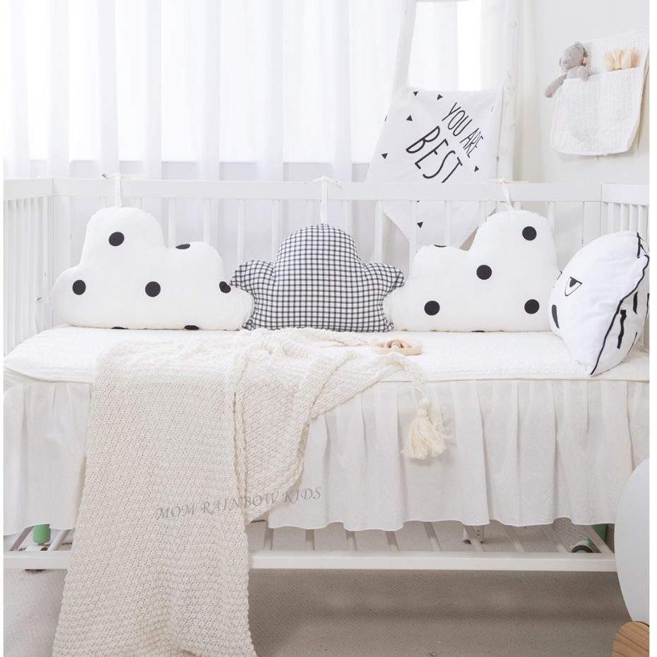 北歐風嬰兒床 訂製款雲朵造型床圍 床圍 嬰兒床