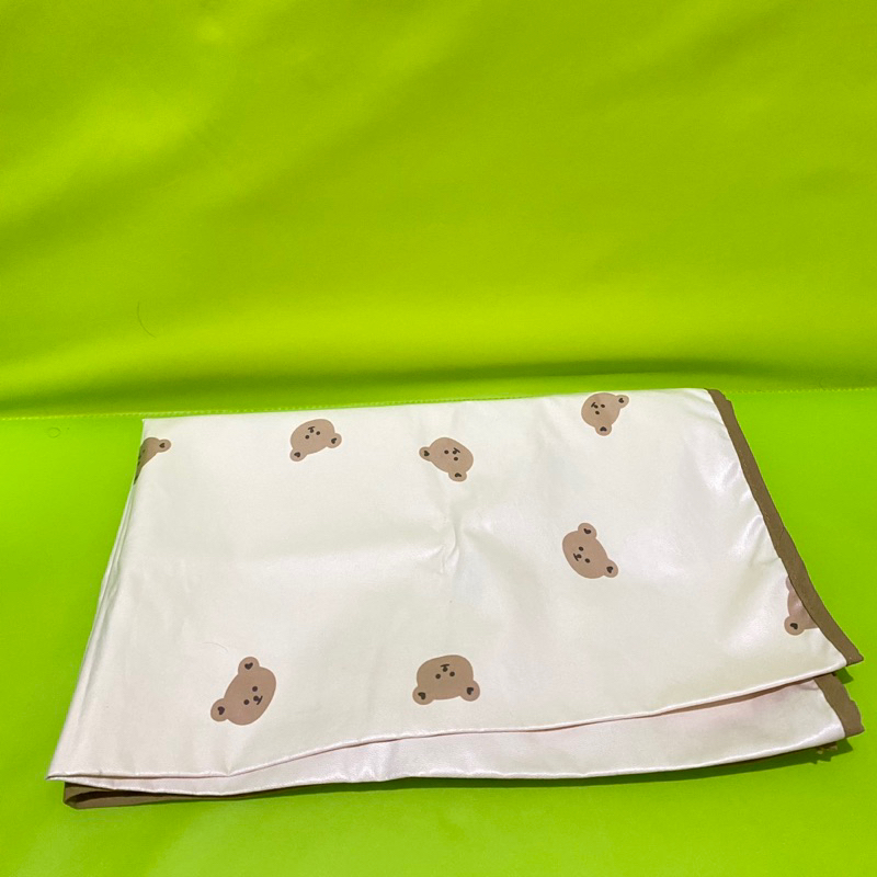 隔尿墊 防水墊 寶寶尿布墊 小熊隔尿墊 生理墊 寵物墊（二手）