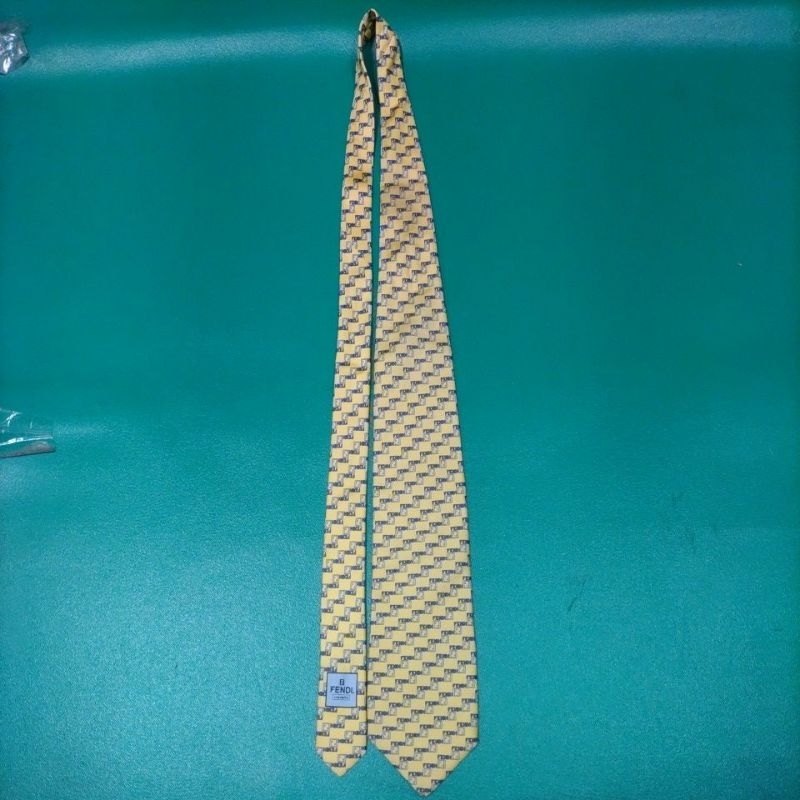 義大利製 Fendi 芬迪 血統純正 高級純絲 優雅 帥氣 質感 領帶