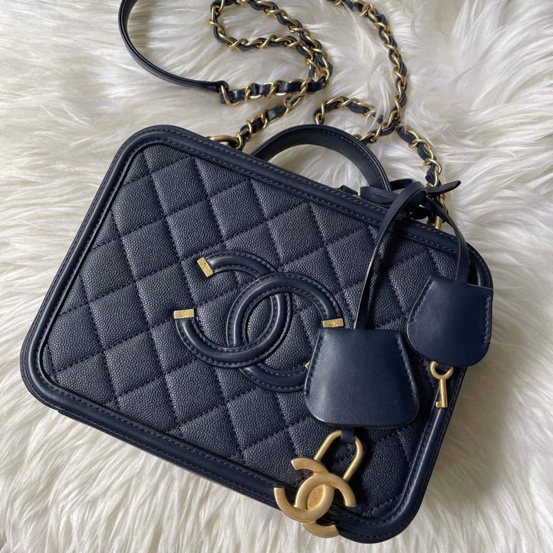 Chanel VANITY CASE Black Leather ref.854340