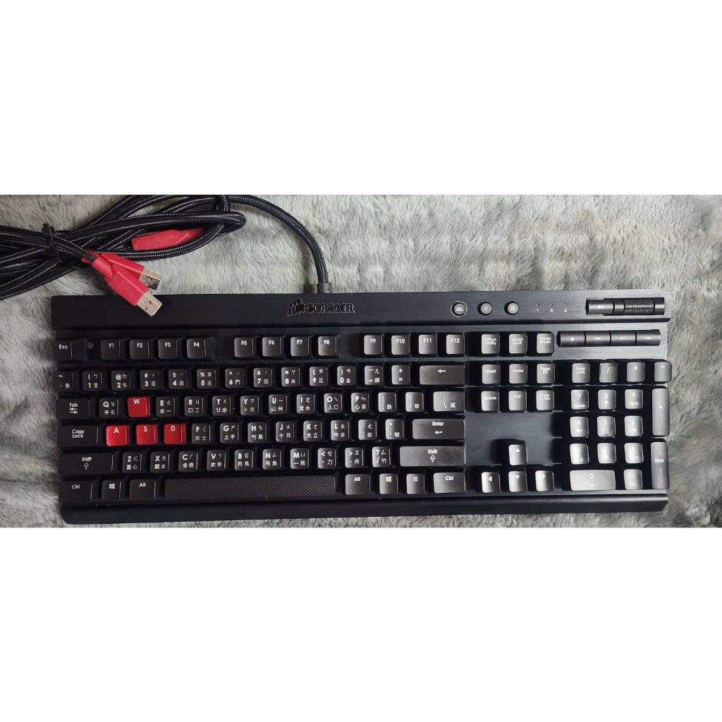 現貨 免運 8.5成新 CORSAIR Gaming K70 機械電競鍵盤 紅軸 中文 紅光