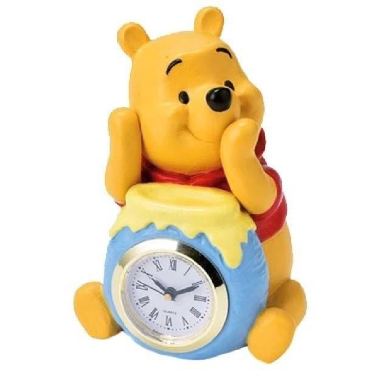 日本進口 迪士尼 小熊維尼 pooh 造型時鐘 公仔 擺飾 造型時鐘 羅馬數字 無鬧鐘功能 擺飾 時鐘 陶瓷 生日禮物
