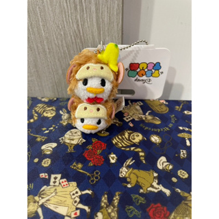 (全新LH)日本迪士尼絕版tsum tsum猴年吊飾唐老鴨黛西吊飾 描述：全新含吊牌 多年絕版品 一直放在袋子裡收藏