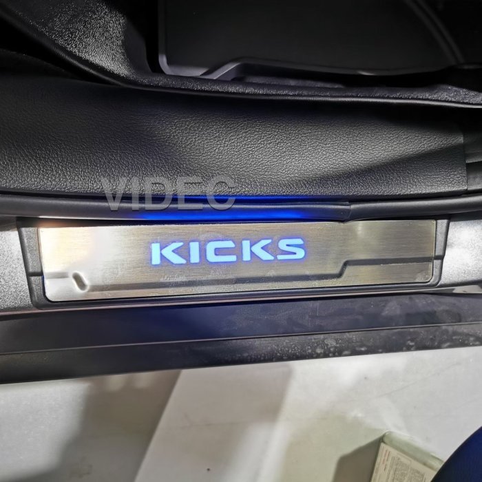 巨城汽車精品 NISSAN 2018 19 KICKS 專用 LED門檻 迎賓踏板 一組四片 材質白鐵