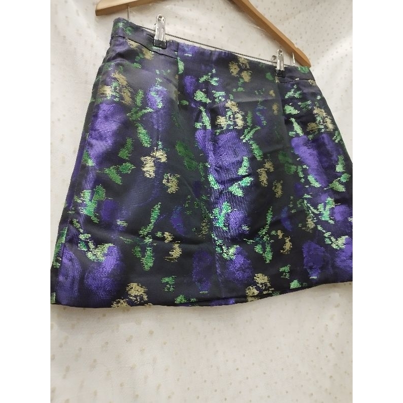 ZARA BASIC【極新】微光澤噴墨印花 A字短裙(L)