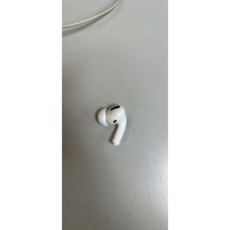 正版一代AirPods  pro 右耳（壞的）零件品