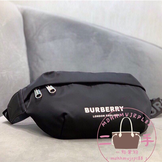 99新 二手 BURBERRY 博柏利 黑色尼龍男士腰包/胸包/斜跨包