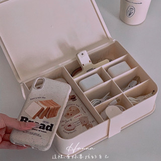 Hanna♥/ 奶油風數據線收納盒 現貨📦 收納 小物收納 數據線收納 桌上收納 收納盒 分格