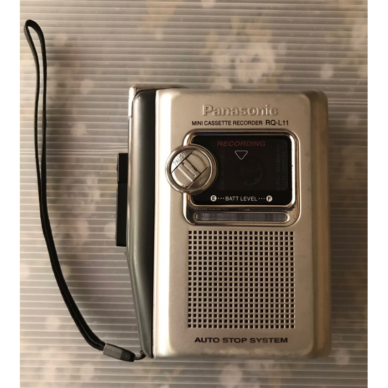 Panasonic RQ-L11  國際牌 2008卡帶錄放音機，隨身聽