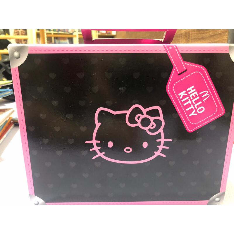 超可愛 Sanrio Hello Kitty 娃娃 收藏品 麥當勞 2010彩繪旅行家 kitty 公仔 娃娃