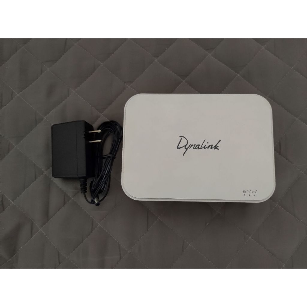 Dynalink RTL0100 4G LTE / WiFi 無線路由器