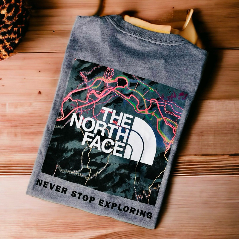 《The North Face 23SS 星空感 &amp; 花卉 Box 短袖》