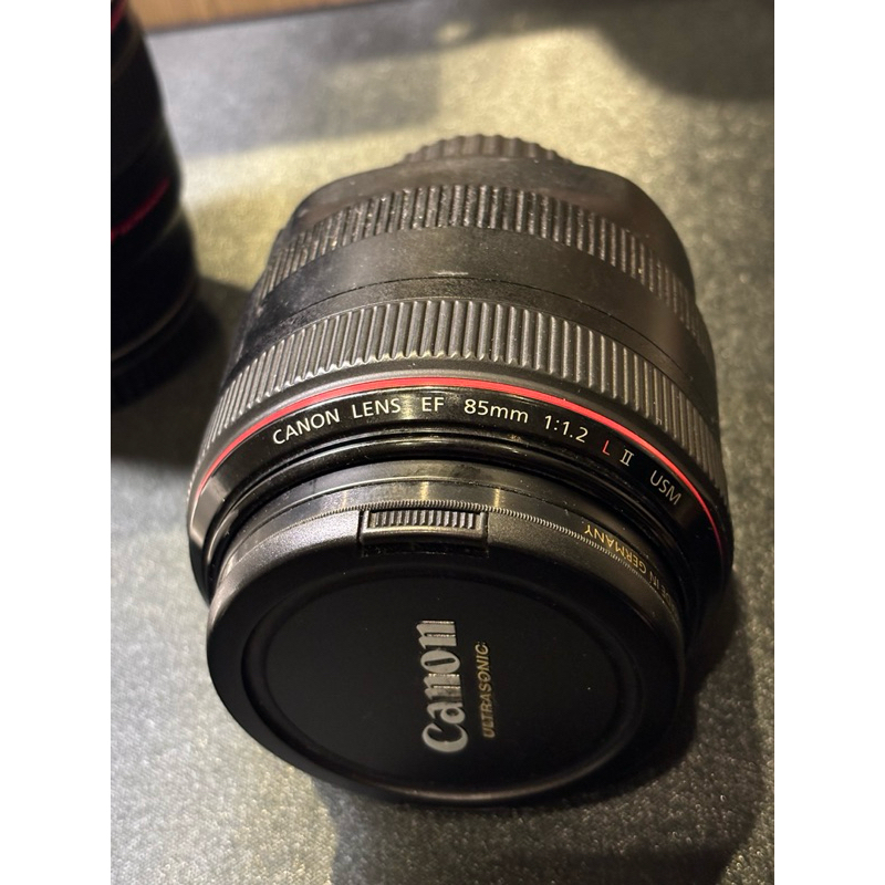 Canon EF 85mm F1.2 L II USM