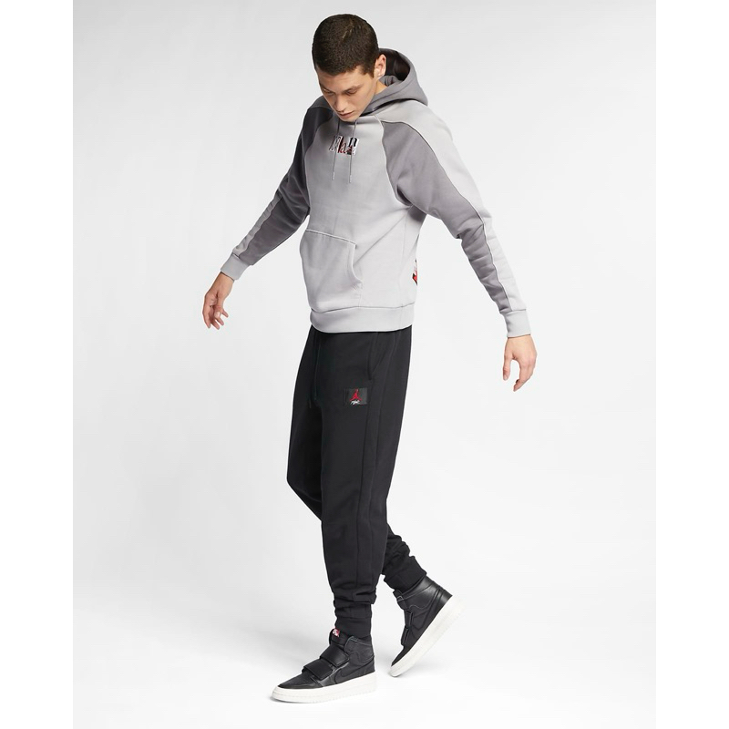 Nike Air Jordan 黑紅綉標 縮口棉褲 運動休閒針織長褲 (BQ7967-010)