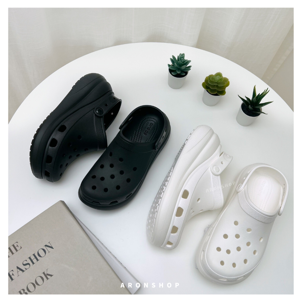 𝘼𝙍𝙊𝙉𝙎𝙃𝙊𝙋 ® crocs classic crush clog 洞洞鞋 | 泡芙 懶人鞋 增高 厚底 拖鞋