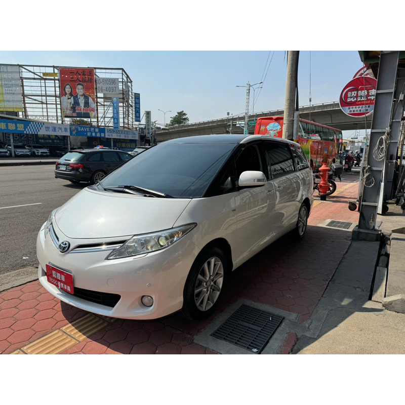 2014 Previa 2.4 豪華