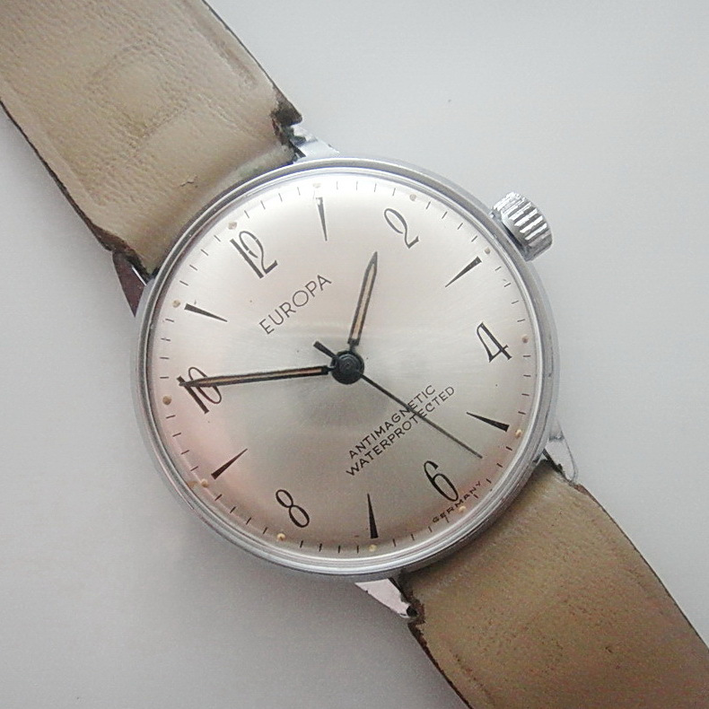 【拾年之路】 70年代德國製Europa歐羅巴軍事風機械錶/古董錶(免運)