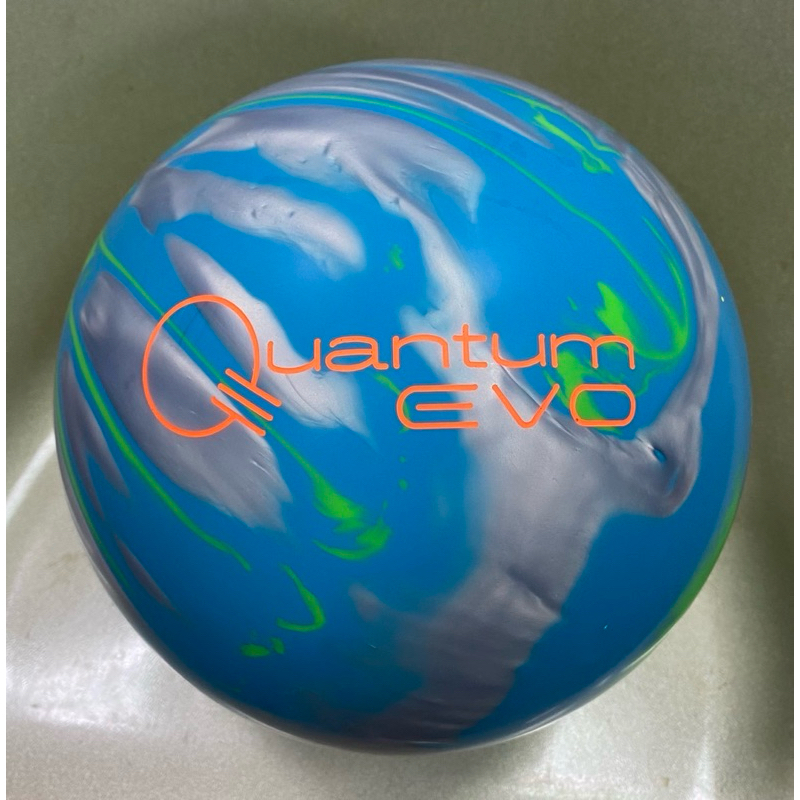 平衡保齡球🎳 特價頂級球款上市：Brunswick Quantum EVO Hybrid 引進球重：12-15磅