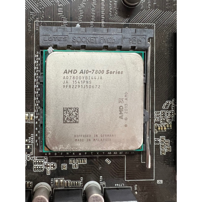 電腦雜貨店～AMD FM2+ 四核心處理器 CPU A10-7800 二手良品 $500