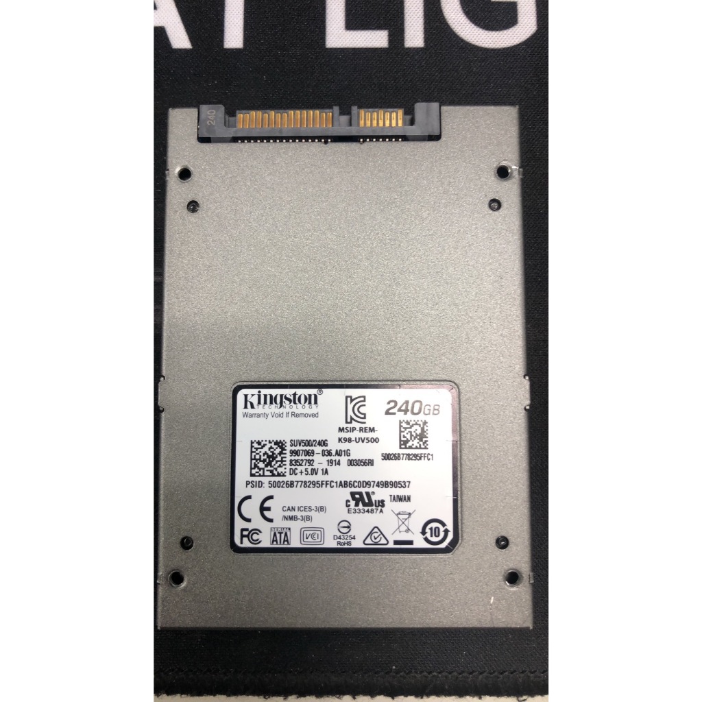 二手 kingston 3D NAND flash TLC 2.5吋 ssd SUV500 240G 個人保30天