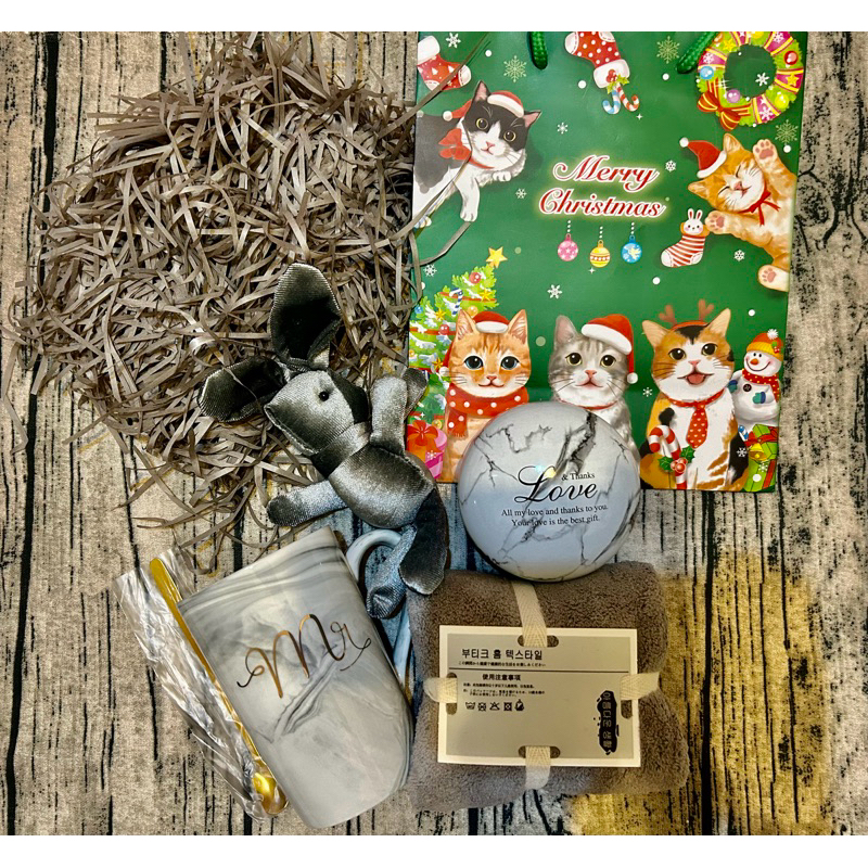 （現貨）大理石聖誕🎄禮物組（大理石馬克杯+毛巾+兔兔🐰玩偶+大理石收納鐵盒）