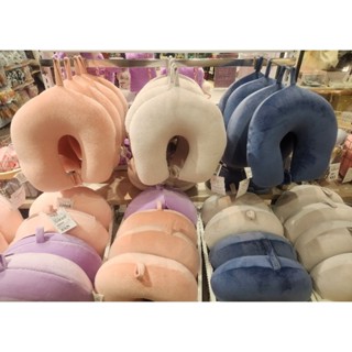 全新DAISO大創×threeppy 新款 頸枕 U型頸枕 回彈款/微顆粒 2種材質 三色 趴睡枕 旅行必備 飛機頸枕