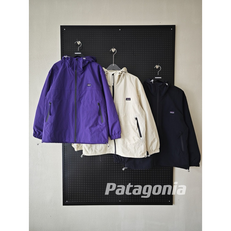 [慢慢看👀]Patagonia 輕量 連帽風衣外套