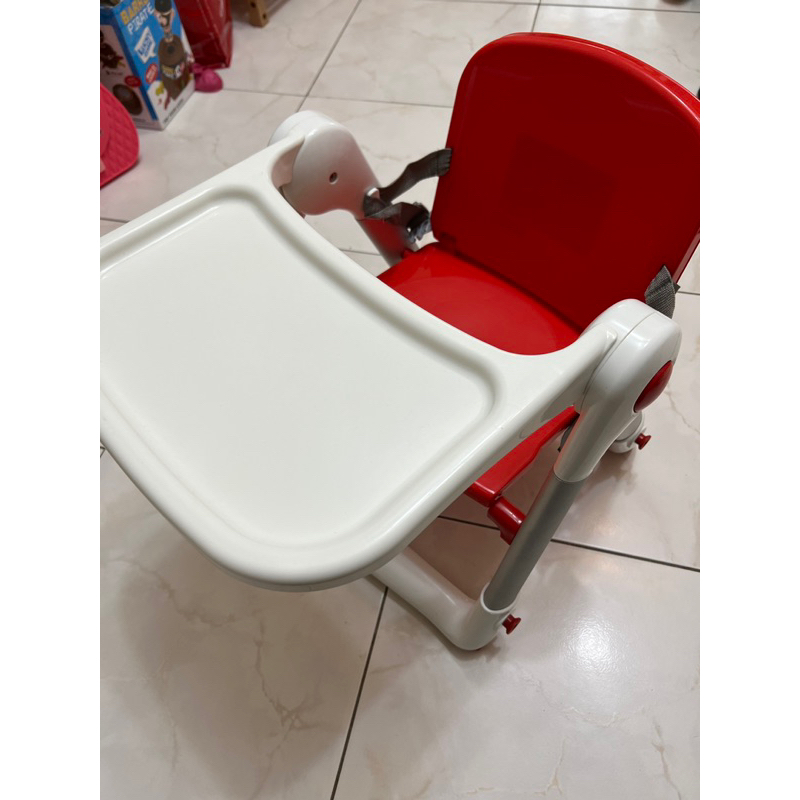APRAMO紅色折疊兒童餐椅