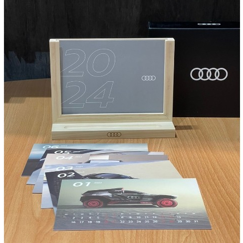【原廠精品專賣】 Audi 奧迪 2024 桌曆 年曆 行事曆