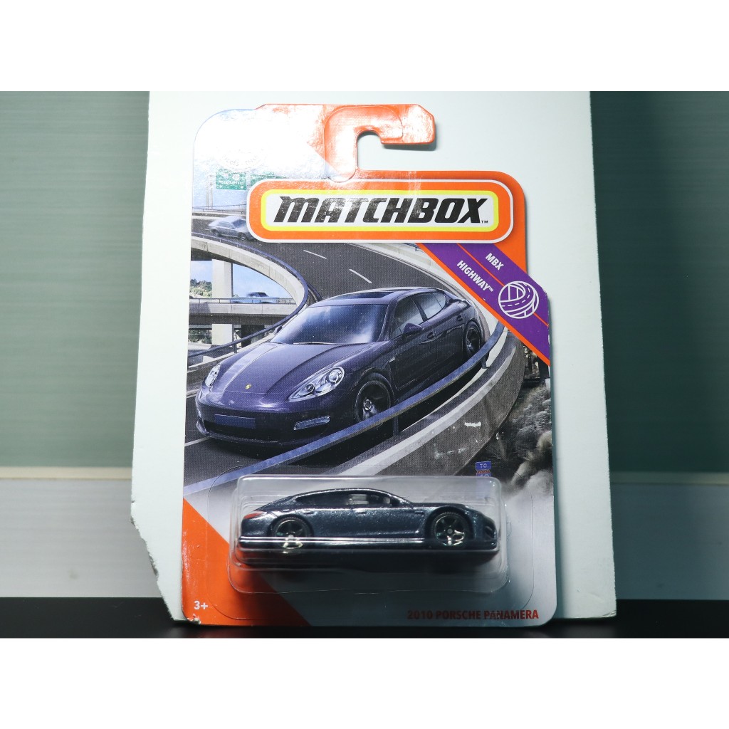 【小小皮商城】《吊卡已拆》Matchbox Porsche Panamera保時捷跑車 火柴盒小汽車 合金模型玩具小汽車