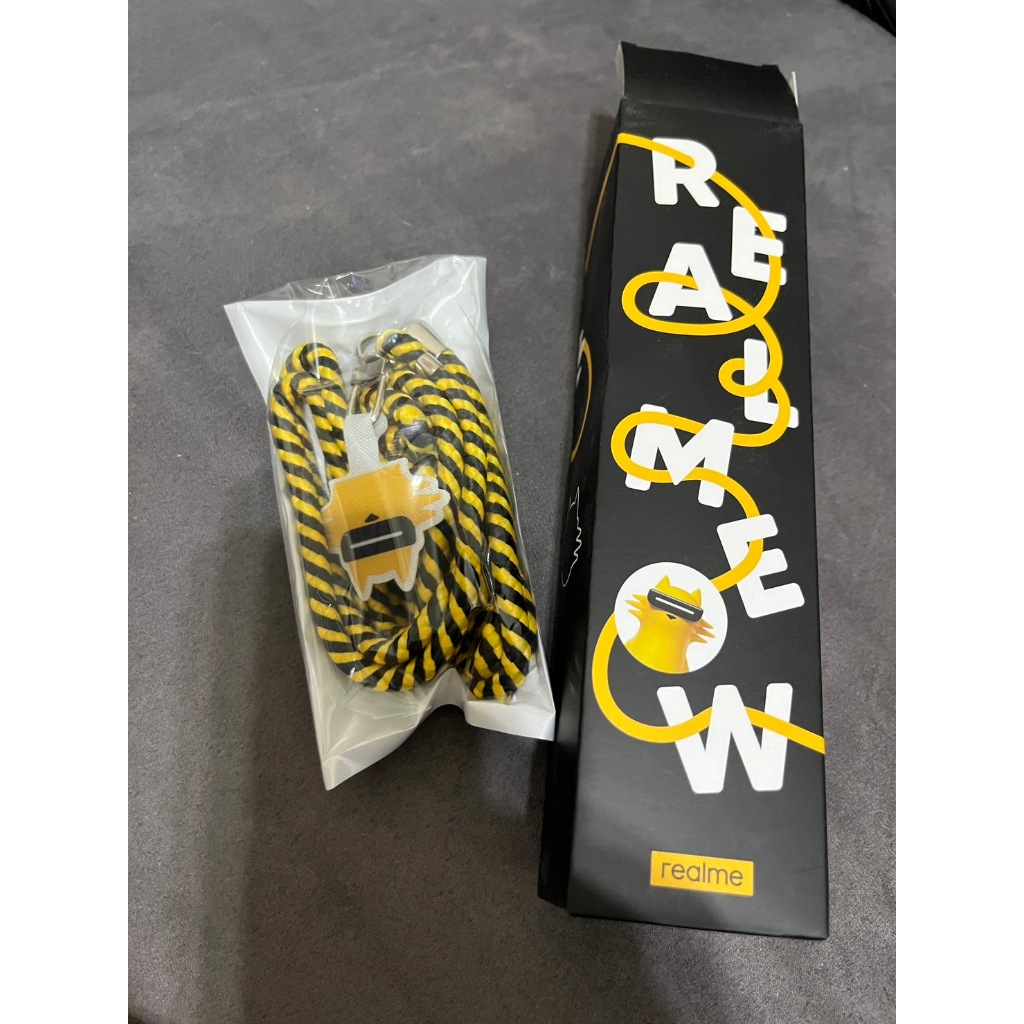 realmeow 手機掛繩 含realmeow 掛片 黑黃編織帶