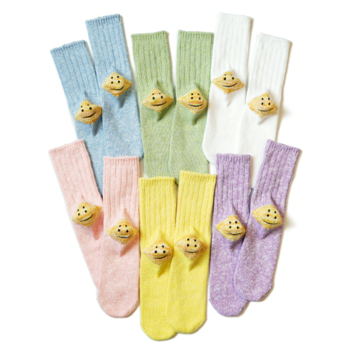 【𝗜𝗡𝗦𝗜𝗚𝗛𝗧_𝟵𝟰】KAPITAL RAINBOWY HAPPY HEEL 笑臉 襪子