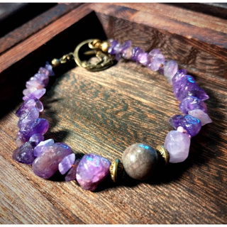 薰衣草色的紫淺紫水晶與瑪瑙手鏈
