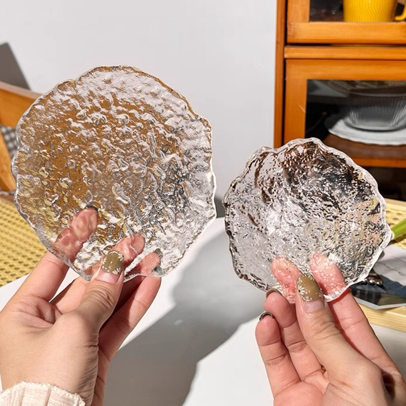 💡99免運💡冰川玻璃早餐碟 水果盤創意網紅醬料碟子 點心碟子 玻璃透明小碟子 首飾收納盤 茶杯墊 拍照道具 蛋糕盤