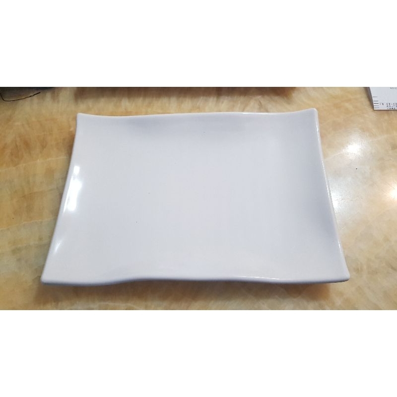 二手--白色美耐皿造型長方形盤39.5x27.5cm