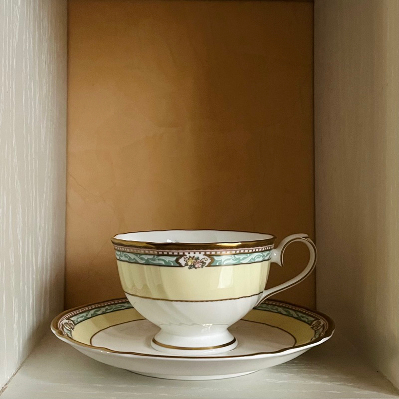 日本narumi鳴海黃綠骨瓷咖啡杯（1杯1盤）