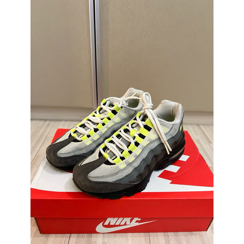 Nike air max 95 螢光綠配色 23.5cm 二手女鞋