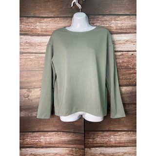 Uniqlo 灰綠色莫代爾棉彈性上衣L號