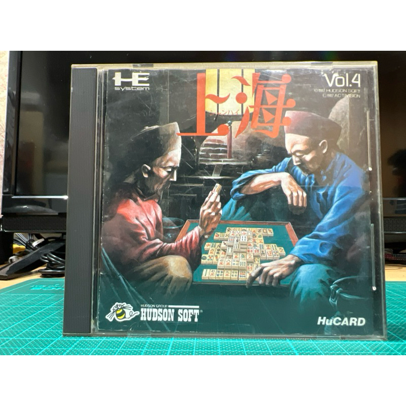 激動的巨人 PCE  PC Engine GT Hu卡 日版 上海 中古二手品 盒書齊 説明書有翻閱的痕跡 如圖
