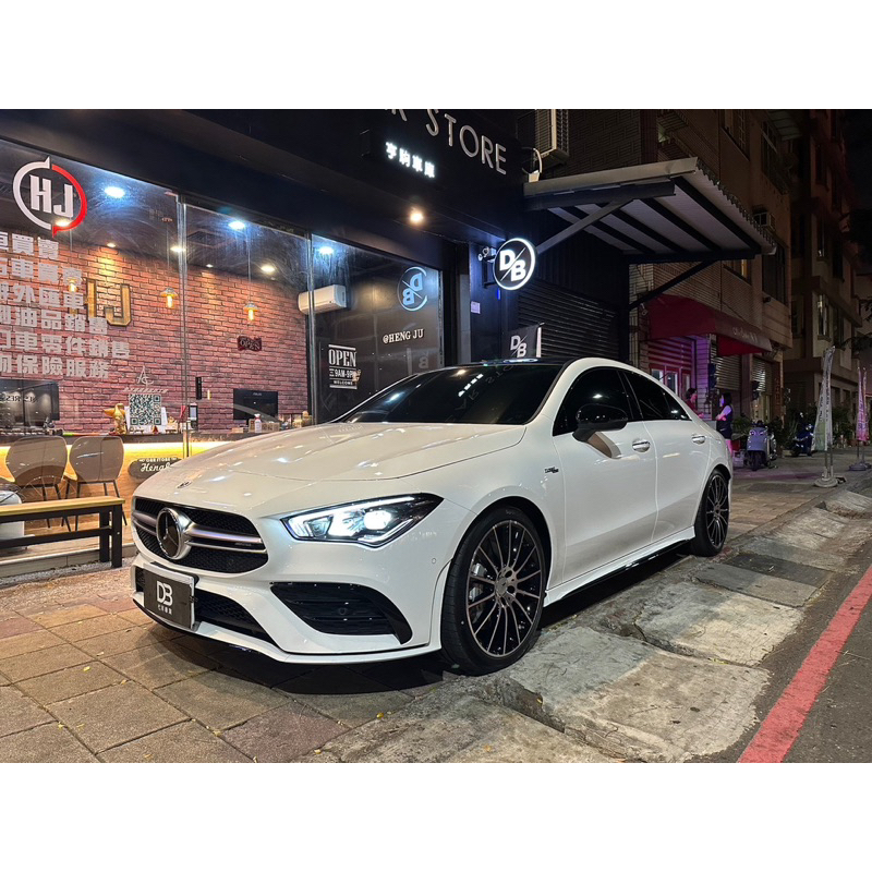 高雄租車「杜拜車業」進口車出租 Benz CLA35